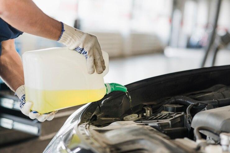 Descubra os Segredos por Trás de uma Fábrica de Lubrificantes de Sucesso
