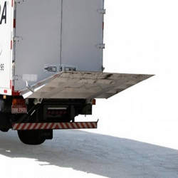 Plataforma elevatória de carga veicular mks 600p2e marksell Plataforma elevatória de carga veicular mks 600p2e marksell